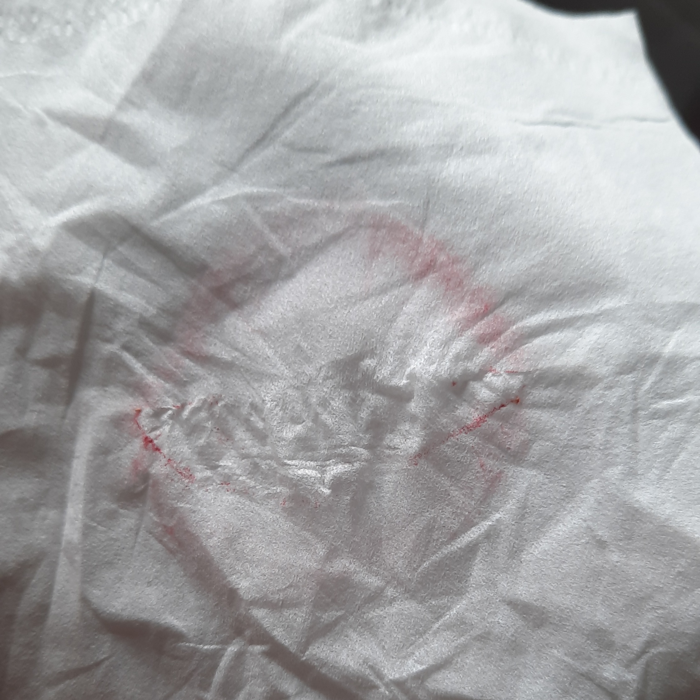 Azzura matte lipcream shade 04 blushing pink