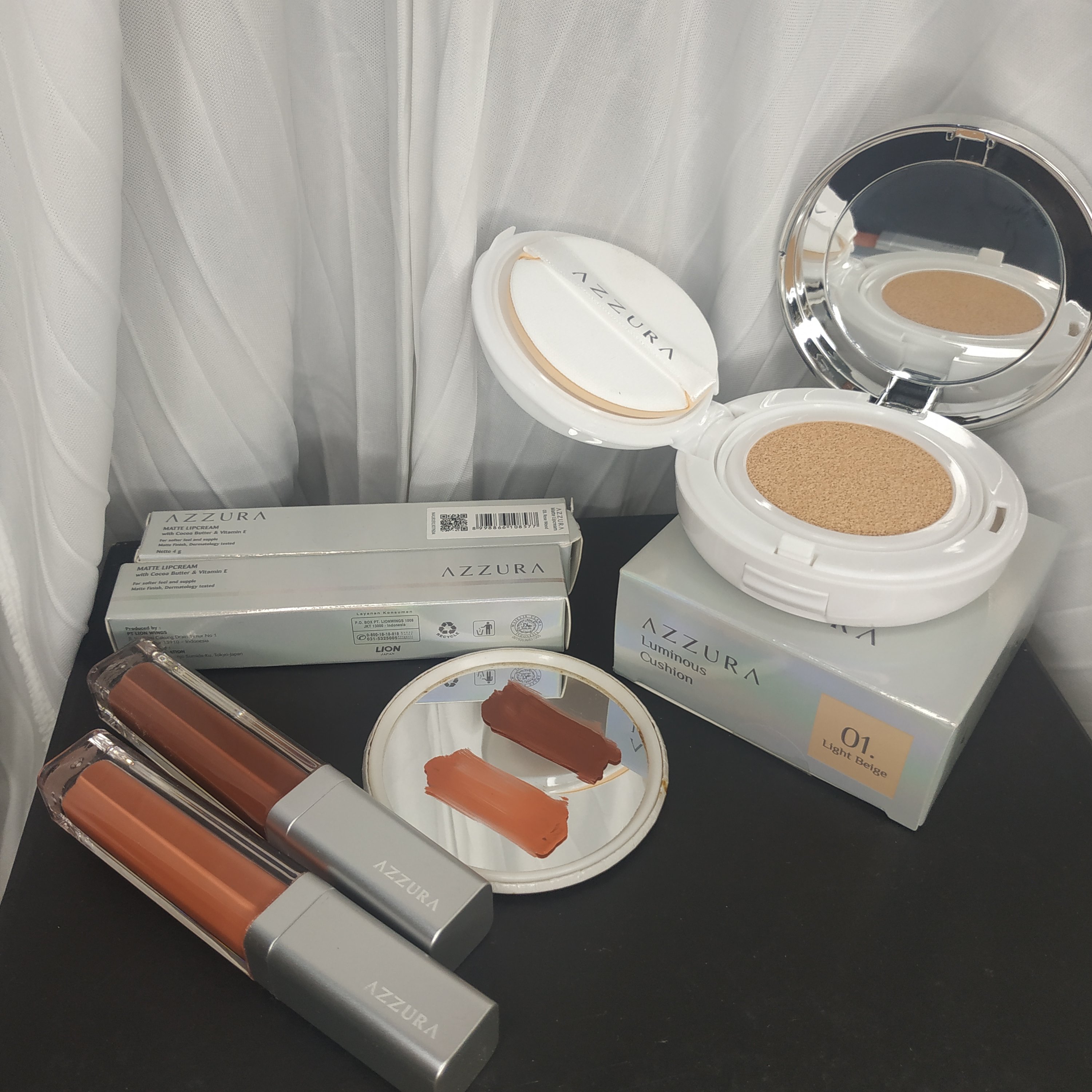 Azzura Luminous Cushion