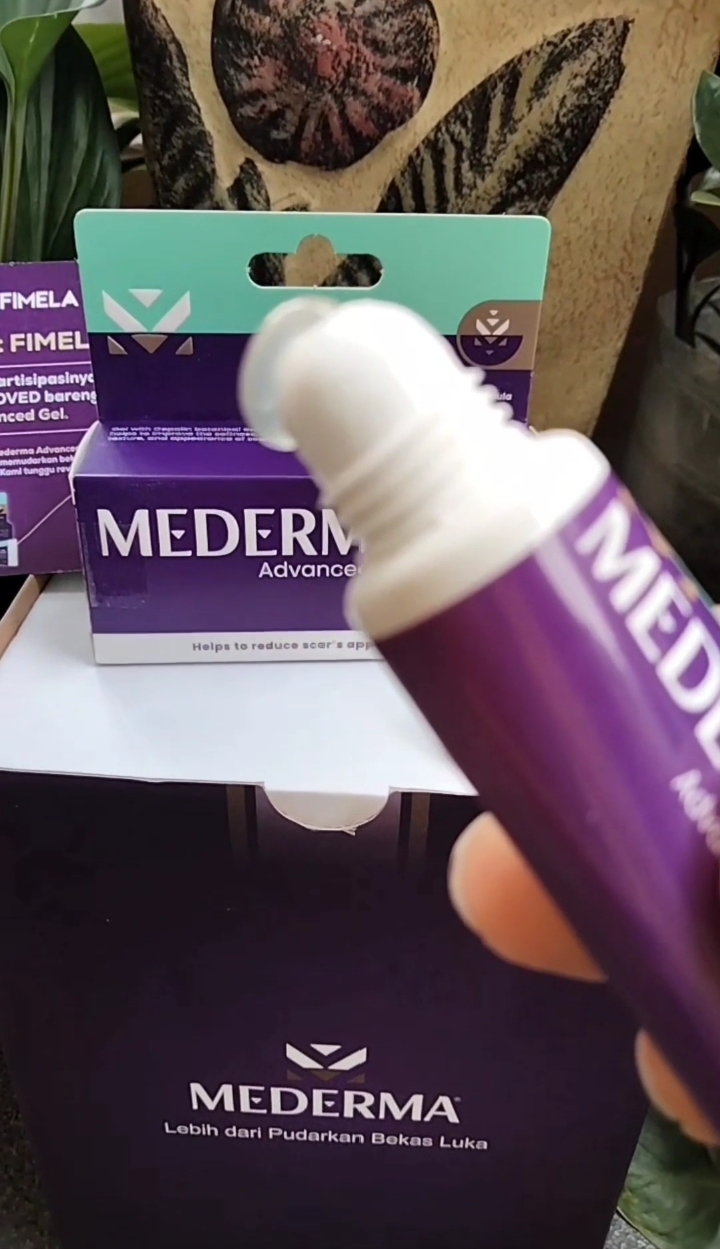 Mederma Advanced Gel